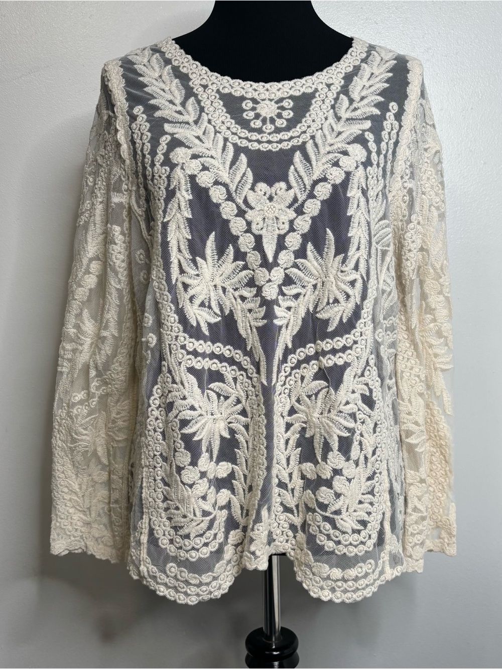 Ultra Pink - Cream Lace Boho Sheer Top Size Large